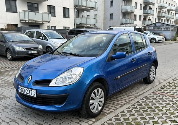 Renault Clio cena 6900 przebieg: 284628, rok produkcji 2006 z Kraków małe 46